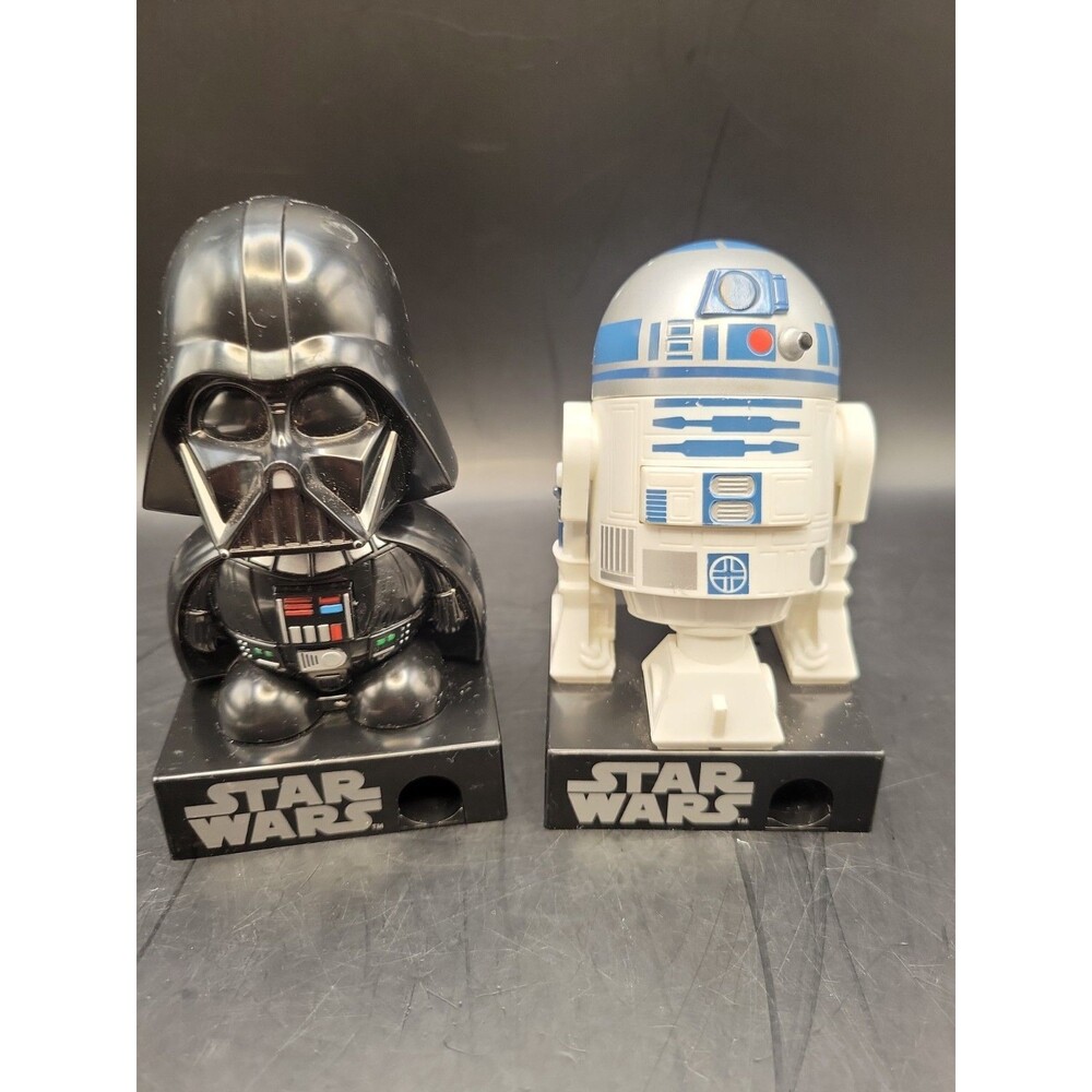 Disney Star Wars Darth Vader & R2D2 Gumball Dispensor Galerie